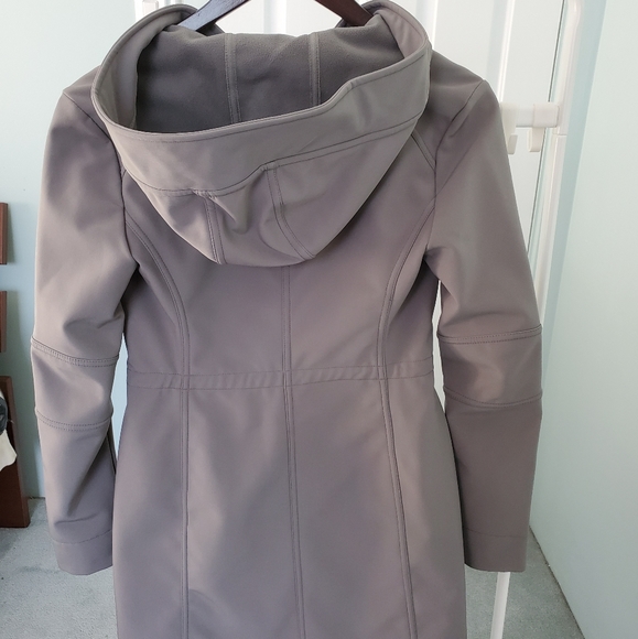 Community Jacket - Picture 2 of 3